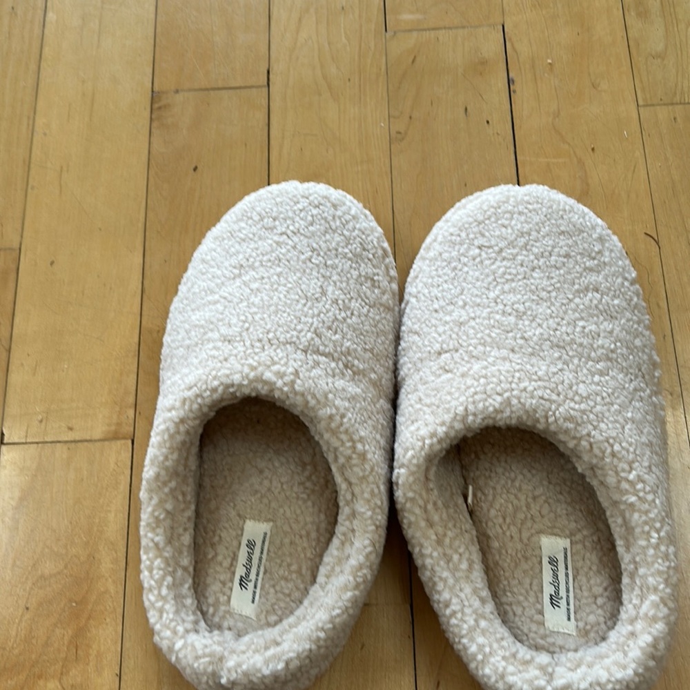 Madewell brand new slippers size women’s 10.